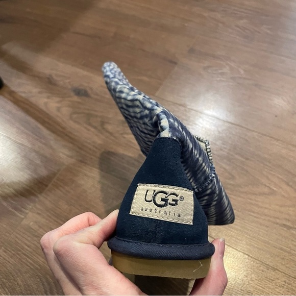 Ugg Blue and White Tie-Dye Bailey Button Boots - Picture 3 of 10